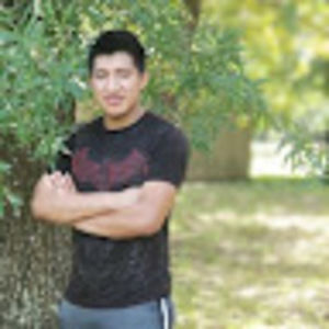 Meet your Posher, Carlos daniel